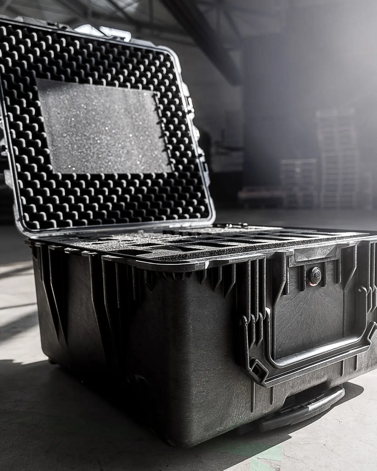 Schaumstoffeinlagen für Koffer, Kisten und Behälter