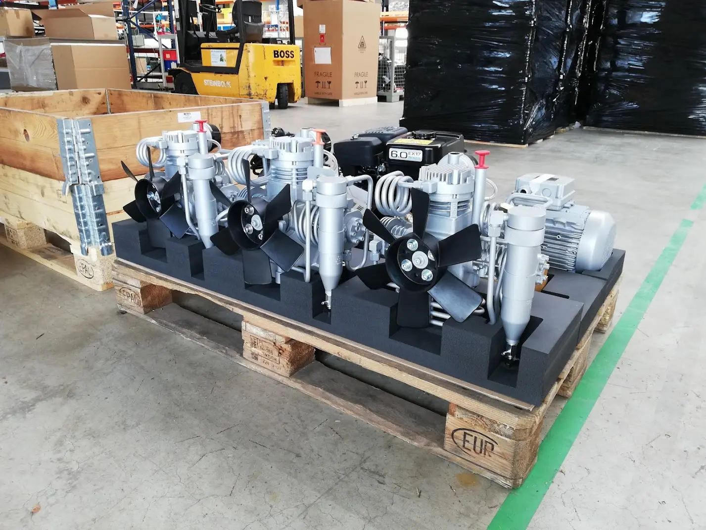 Industrieverpackungen für Geräte und Maschinen